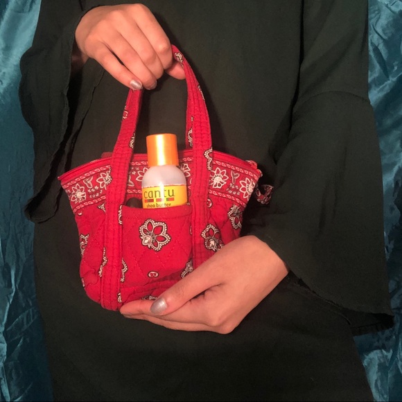 red Vera Bradley mini purse - Picture 1 of 1